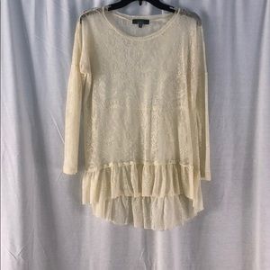 Saks fifth Avenue cream lace shirt mid sleeve